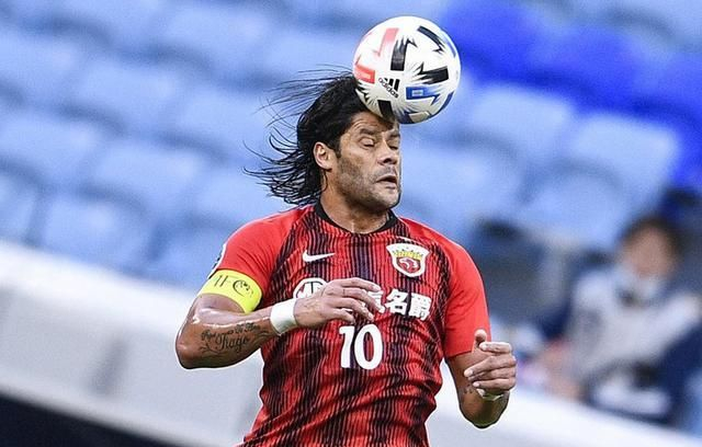 卡拉奇球队在亚冠比赛中取胜,气势如虹 卡拉奇球队在亚冠比赛中取胜,气势如虹