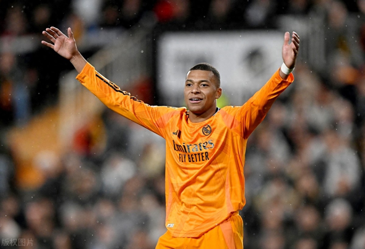 瓦伦西亚主场逆转获胜,豪取关键三分,表现亮眼的简单介绍 瓦伦西亚主场逆转获胜,豪取关键三分,表现亮眼的简单介绍