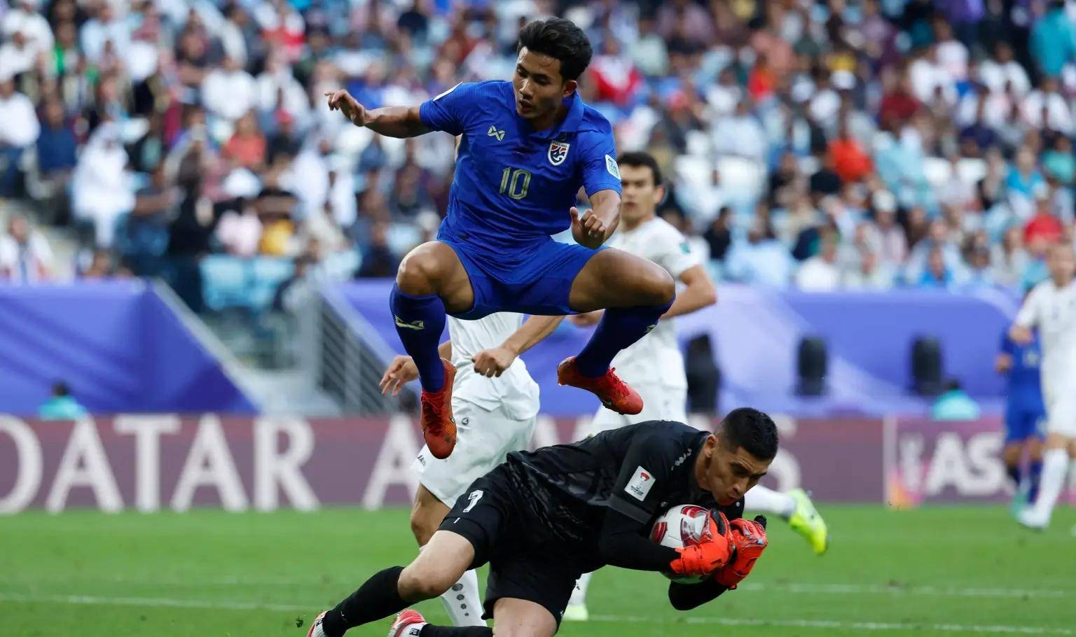 关于泰国球队雄心壮志冲击亚洲足坛,战绩斐然的信息 关于泰国球队雄心壮志冲击亚洲足坛,战绩斐然的信息