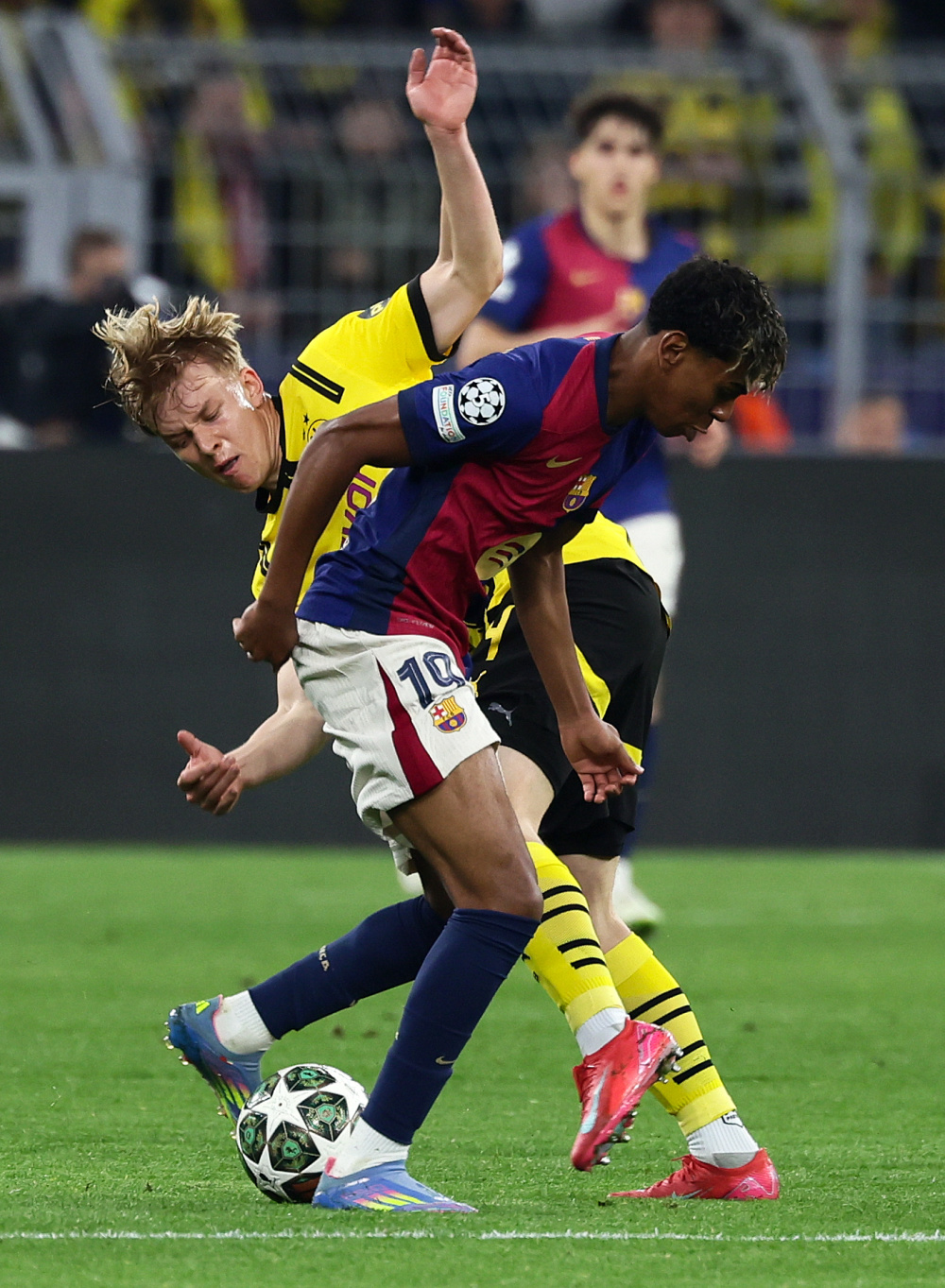 巴塞罗那完成胜利，晋级欧冠淘汰赛，表现亮眼的简单介绍