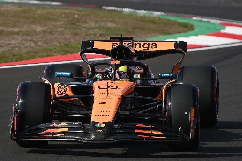 包含索伯车队碾压红牛二队,皮亚斯特里扛起全队的词条 包含索伯车队碾压红牛二队,皮亚斯特里扛起全队的词条