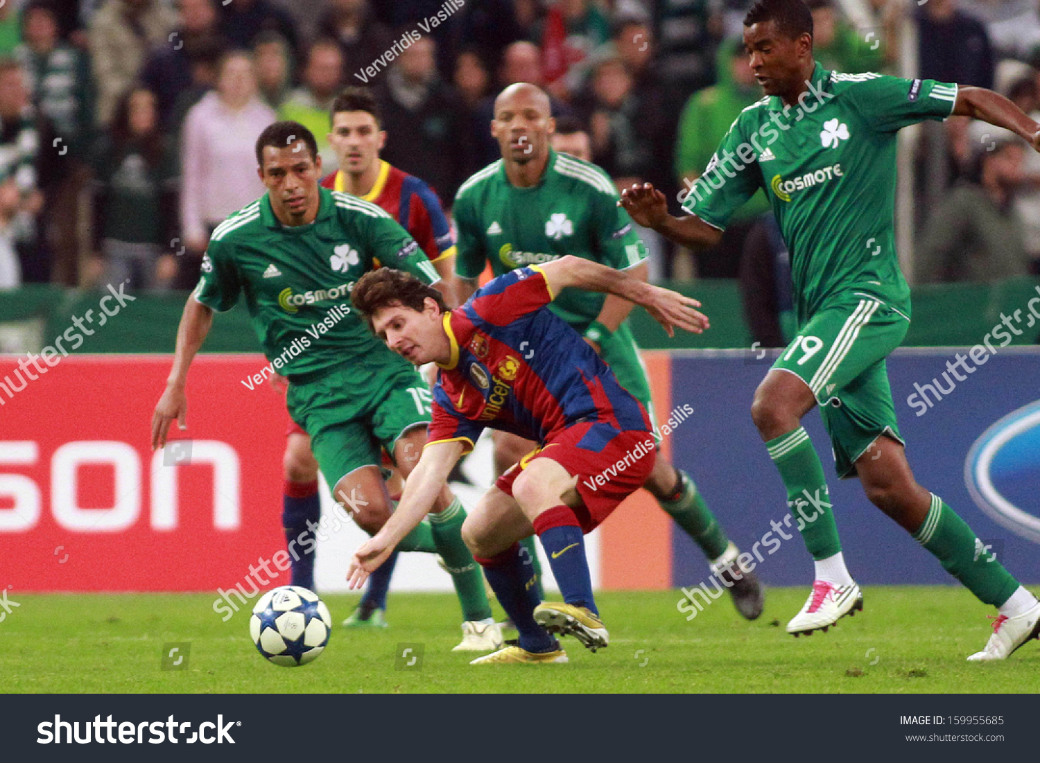 希腊翻盘西班牙,梅西统治全场 希腊翻盘西班牙,梅西统治全场