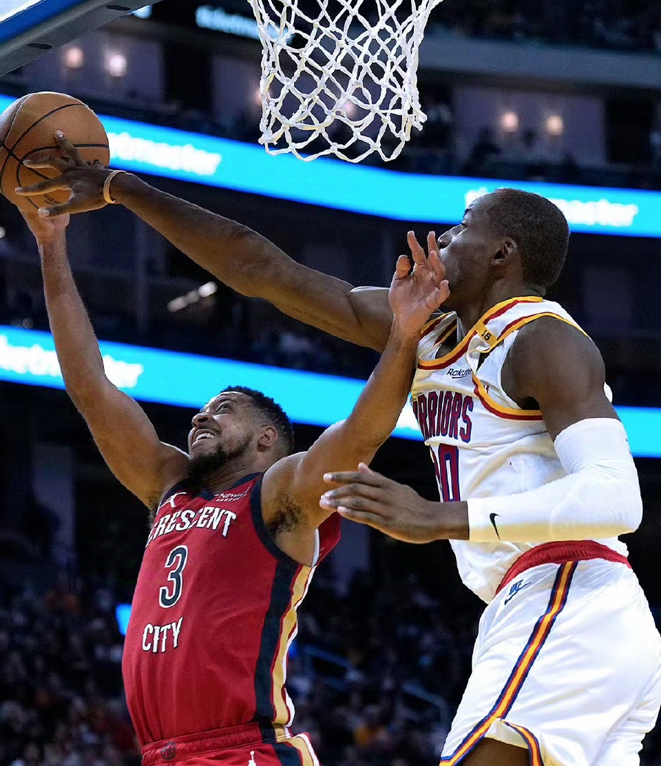 尼克斯逆转猛龙，锡安带队取胜