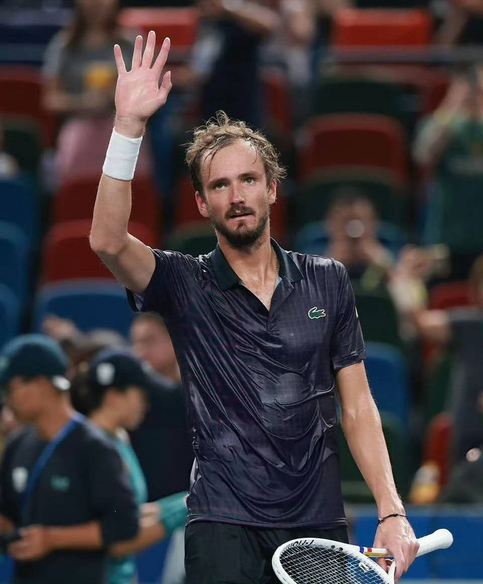 联合杯鏖战美网，梅德韦杰夫关键制胜