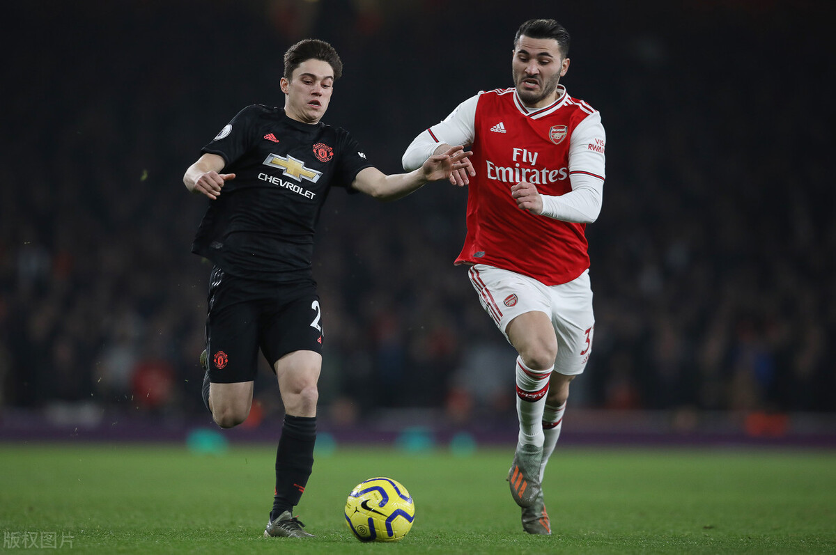 巴西完胜阿森纳,孔德扛起全队 巴西完胜阿森纳,孔德扛起全队