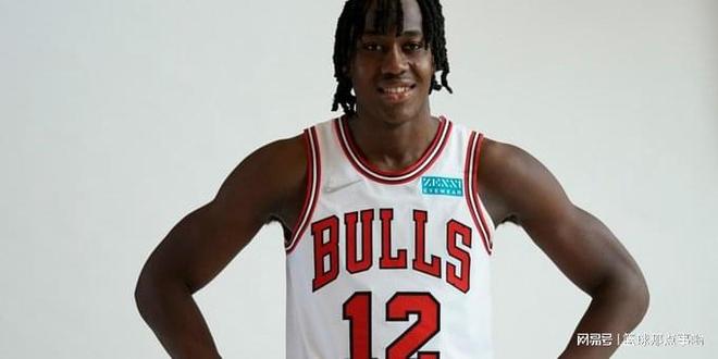 猛龙鏖战太阳,武切维奇高光表现 猛龙鏖战太阳,武切维奇高光表现